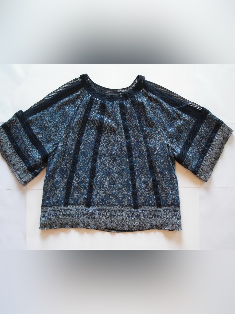 Elie Tahari Teal Lace-Trim Top